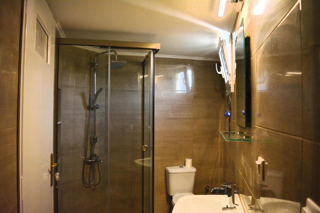 סיסי Tarmaros Apartments מראה חיצוני תמונה