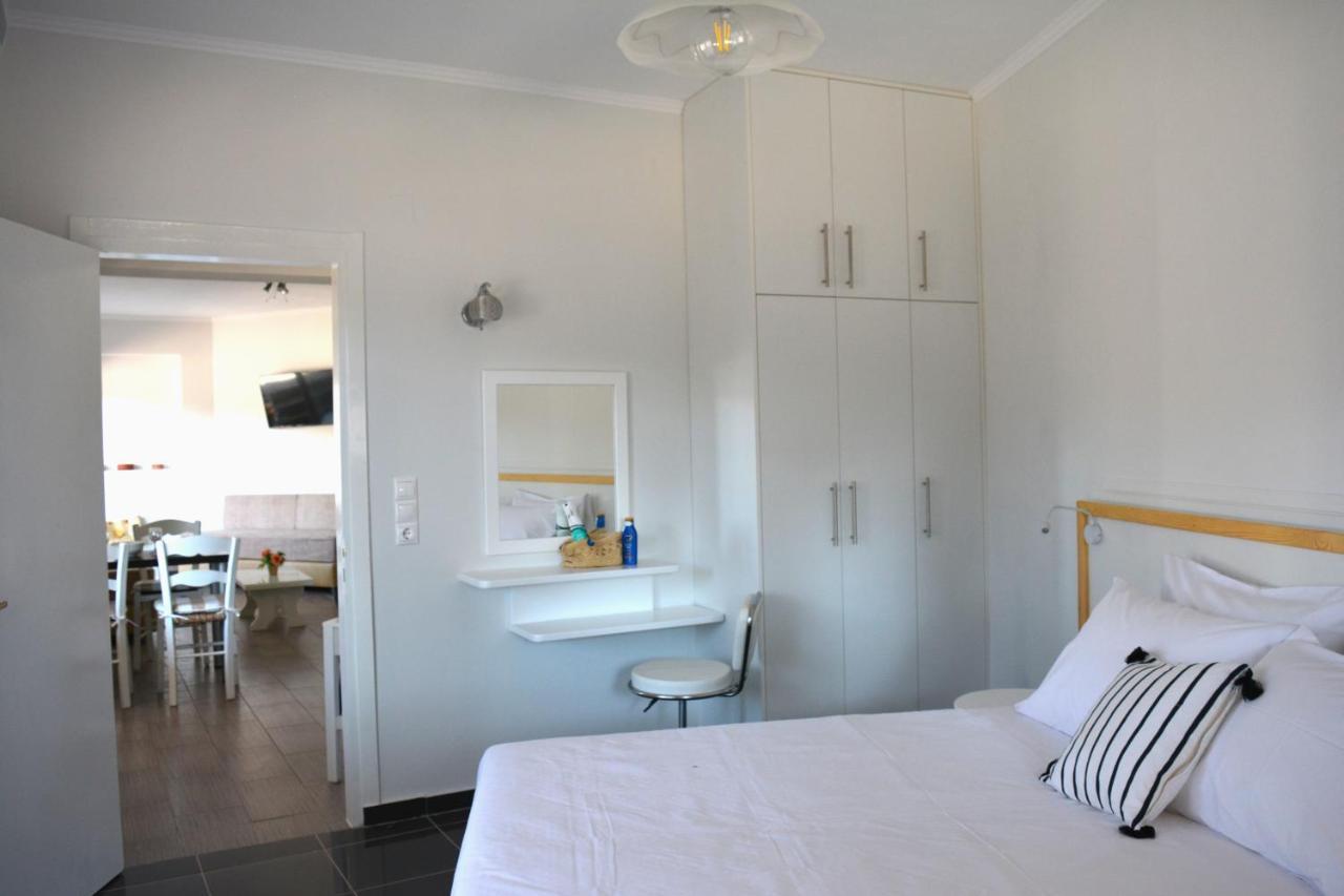 סיסי Tarmaros Apartments מראה חיצוני תמונה