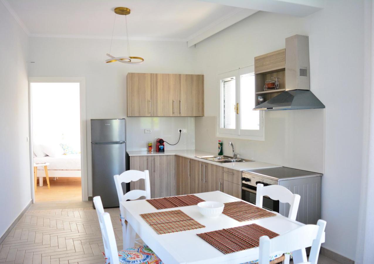 סיסי Tarmaros Apartments מראה חיצוני תמונה